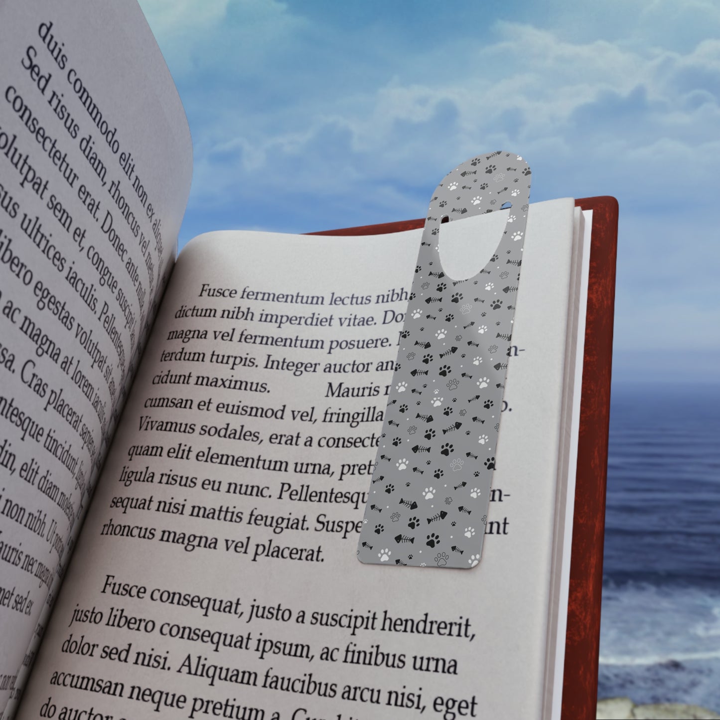 Paw Print Metal Bookmark — Silver Stainless Steel Bookmark for Cat & Dog Lovers