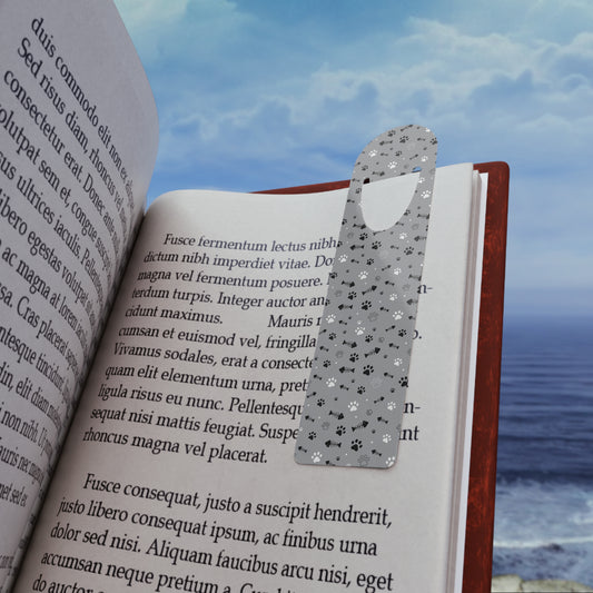 Paw Print Metal Bookmark — Silver Stainless Steel Bookmark for Cat & Dog Lovers